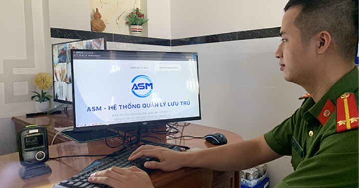 Công an huyện Hàm Thuận Bắc tổ chức ra mắt mô hình điểm quản lý lưu trú ASM kết nối cơ sở dữ liệu về dân cư